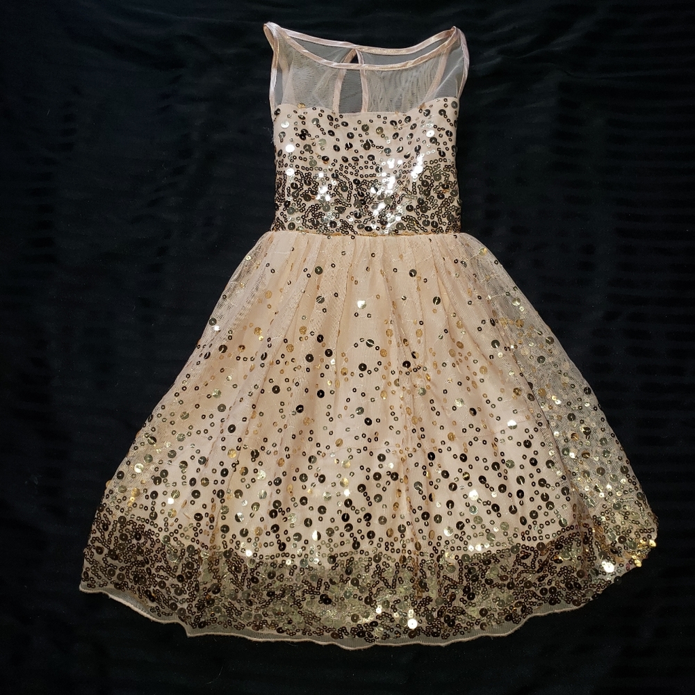 Gorgeous formal dress